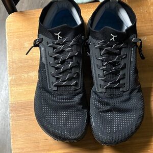 Flux Black Knit Sneakers